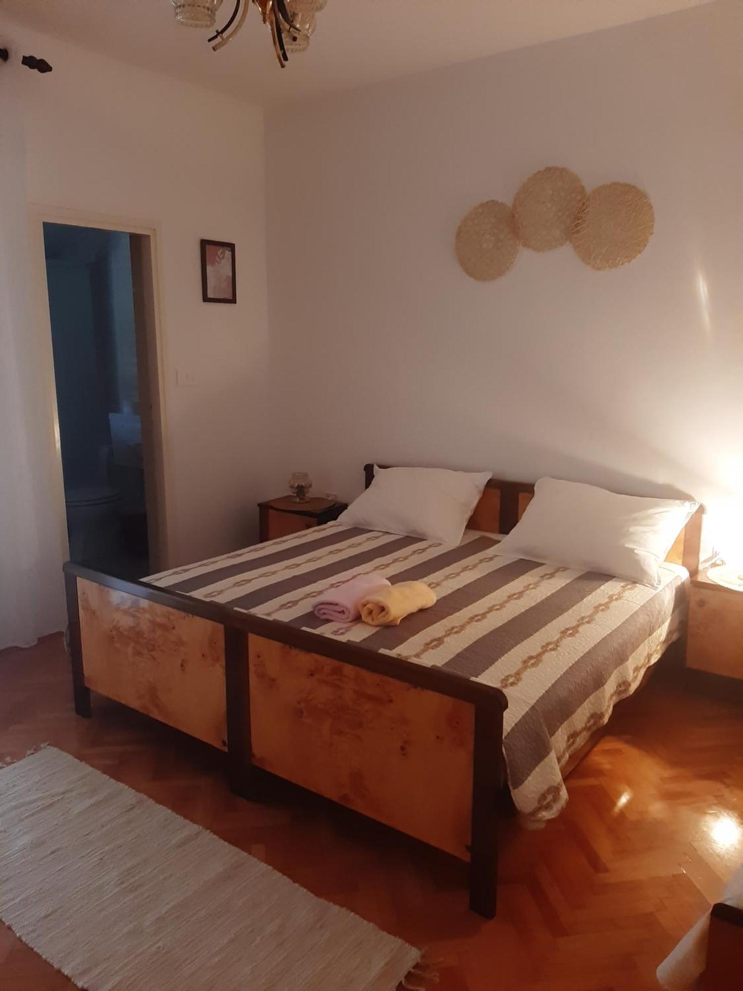 Apartments And Rooms Ljubica Lun  Zewnętrze zdjęcie